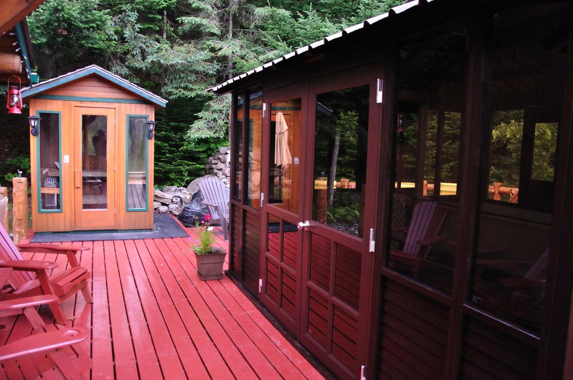 Les Cabanes Du Trappeur Wentworth-Nord Bagian luar foto