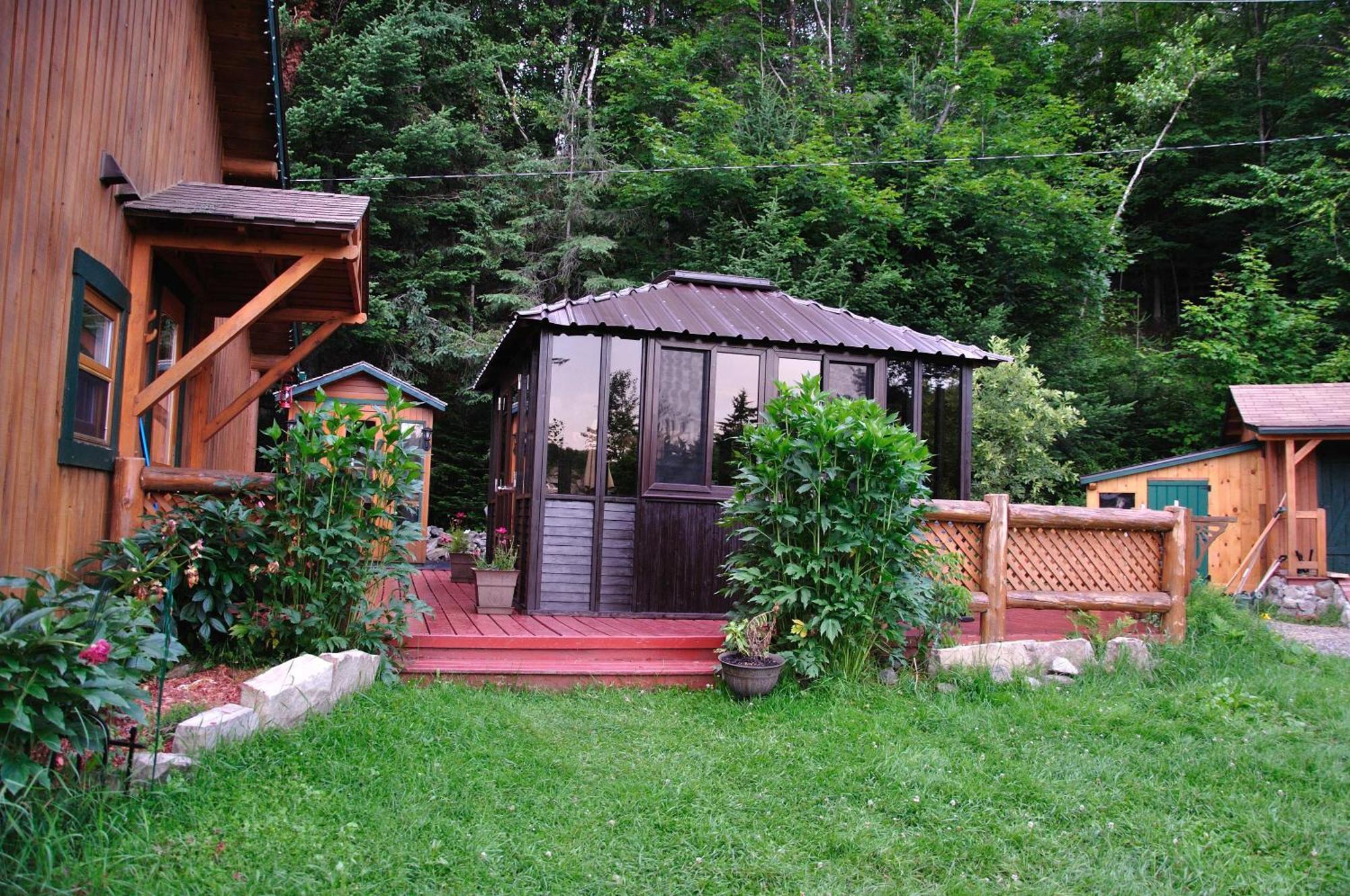 Les Cabanes Du Trappeur Wentworth-Nord Bagian luar foto