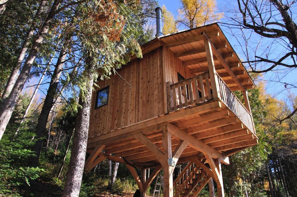 Les Cabanes Du Trappeur Wentworth-Nord Ruang foto