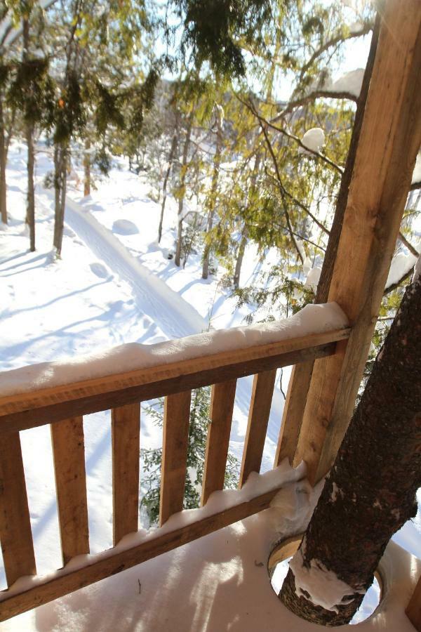 Les Cabanes Du Trappeur Wentworth-Nord Bagian luar foto